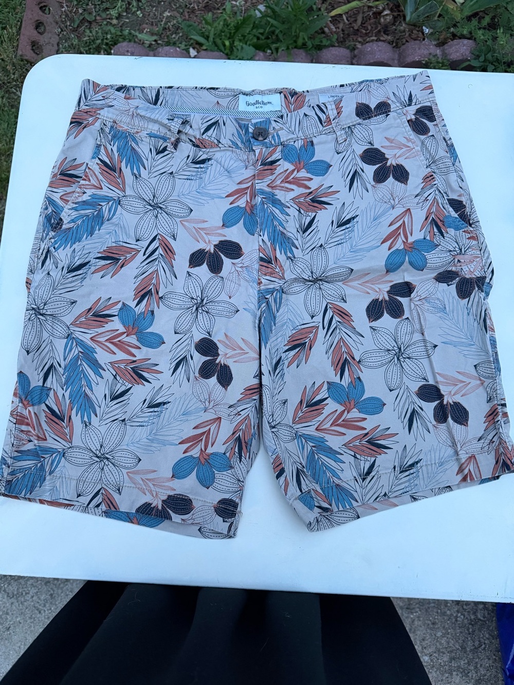 Goodfellow & Co Tropical Floral Cotton Shorts in Cream, Blue & Rust